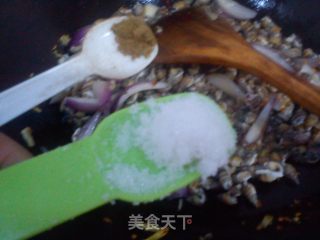 下酒小菜—啤酒丝螺的做法步骤：4