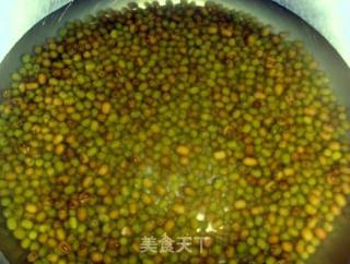 生绿豆芽的做法步骤：3
