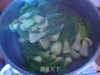 肉蛋烧汁油菜的做法步骤：3