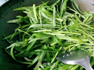 简单家常菜-蒜蓉空心菜的做法步骤：4