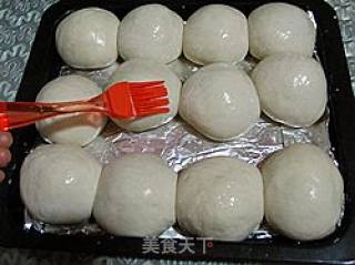 豆沙馅餐包的做法步骤：9