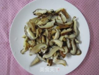 豌豆香菇鸡片的做法步骤：3