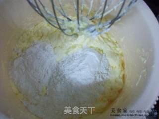 爱上牛油蛋糕@@浓郁榴莲牛油蛋糕的做法步骤：6