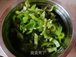 健康少油版的--家常香辣茄子的做法步骤：2