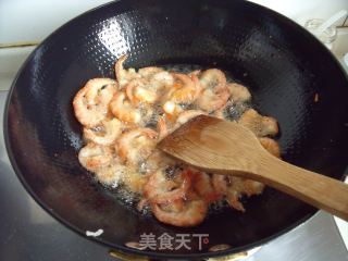 小秘决轻松做出拿手菜----椒盐虾的做法步骤：6