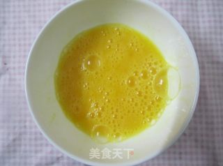 黄瓜炒火腿鸡蛋的做法步骤：3