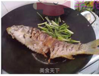 糖醋鲤鱼的做法步骤：8