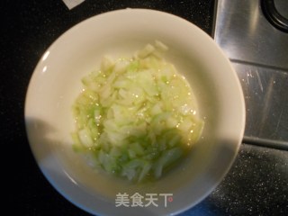 葱油饼的做法步骤：3