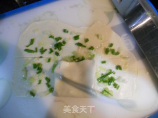 葱油饼的做法步骤：9