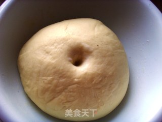 椰香浓浓--椰香面包的做法步骤：1