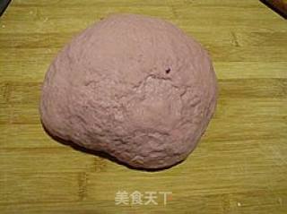 神奇的紫薯----肉松馅紫薯面包的做法步骤：4
