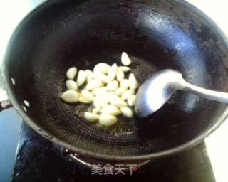 蒜仔烧蹄筋的做法步骤：3