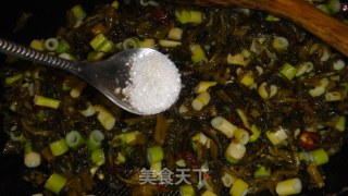 野笋炒咸菜的做法步骤：7