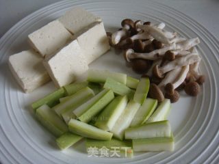 韩式泡菜汤的做法步骤：3
