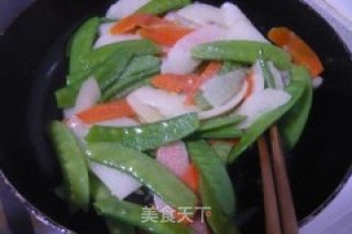 荷兰豆炒山药的做法步骤：4