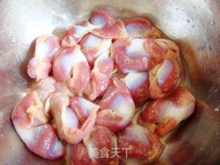 【飞禽走兽】香辣鸡胗的做法步骤：1