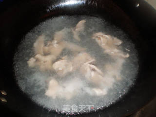 【飞禽走兽】--鸡蛋肉片汤的做法步骤：4