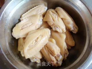 【飞禽走兽】酒香贵妃翅的做法步骤：4