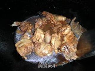 红烧栗子鸡的做法步骤：6
