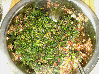 猪肉野菜馅千层酥皮包子的做法步骤：7