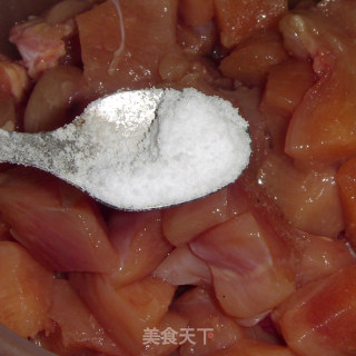 【飞禽走兽】黑胡椒鸡肉段的做法步骤：3
