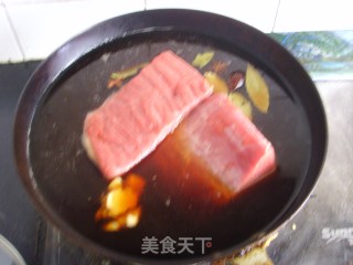 麻麻辣辣牛肉干的做法步骤：1