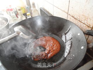 家常红烧排骨的做法步骤：2