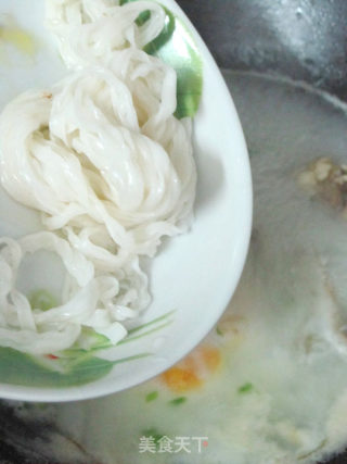 【飞禽走兽】鸡肉粉的做法步骤：6