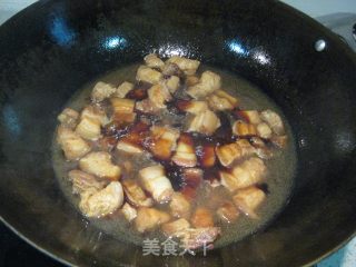 金典红烧肉的做法步骤：3