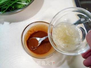 蒜汁麻酱拌苦菊的做法步骤：3