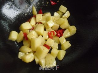 咖喱土豆饭的做法步骤：4
