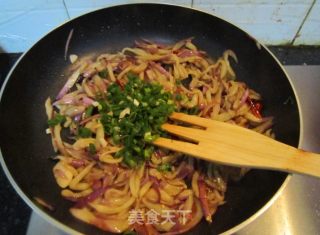 辣炒茄丝的做法步骤：6