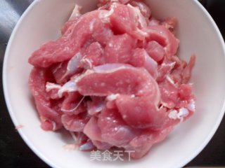 【飞禽走兽】——孜然羊肉的做法步骤：2