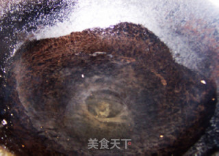 红亮浓郁---腐乳红烧肉的做法步骤：2