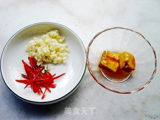"椒丝腐乳通菜"的做法步骤：2