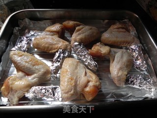 【飞禽走兽】蒜香蜜汁烤鸡翅的做法步骤：5
