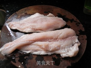 碧绿鱼丸的做法步骤：1