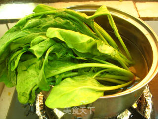 【飞禽走兽篇】丑小鸭变白天鹅的过程【菊花肉】的做法步骤：2