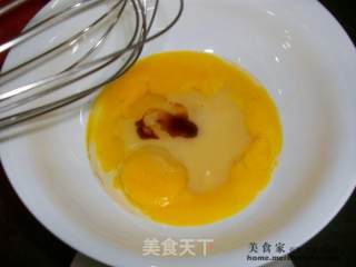蛋糕体上搞搞新花样@@芝士奶油蛋糕卷的做法步骤：2