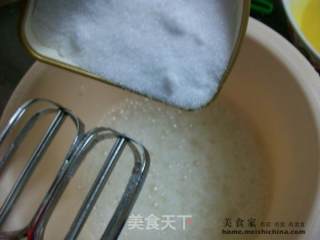 蛋糕体上搞搞新花样@@芝士奶油蛋糕卷的做法步骤：7