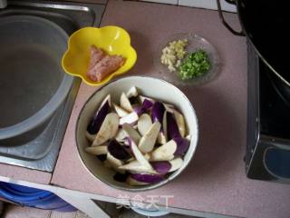 肉末茄子的做法步骤：2