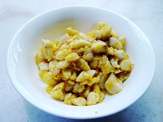 鱼米之香(炒饭)的做法步骤：3