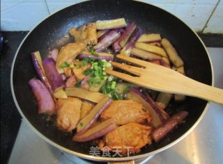 茄段烧蛋饺的做法步骤：6