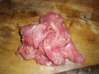 【飞禽走兽】--微波肉饼汤的做法步骤：1