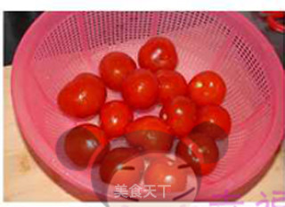酸酸甜甜的西红柿炒鸡蛋的做法步骤：1