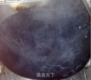 宅男厨房之青椒洋葱炒啫啫鸡的做法步骤：6