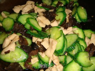【飞禽走兽】鸡肉黄瓜的做法步骤：6