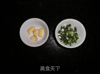 腌笃鲜的做法步骤：3