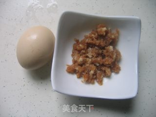 【飞禽走兽篇】肉饼子蒸蛋的做法步骤：1
