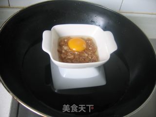 【飞禽走兽篇】肉饼子蒸蛋的做法步骤：4
